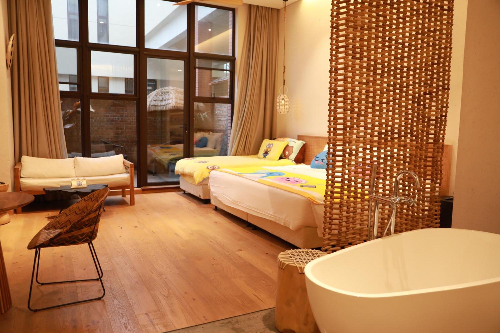 Moonlo Hotel 4* Shanghai