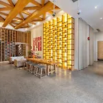 Manli Hotel Shanghai Pudong Airport Branch -Provide Free Shuttle Buses To Pudong Airport And Disneyland