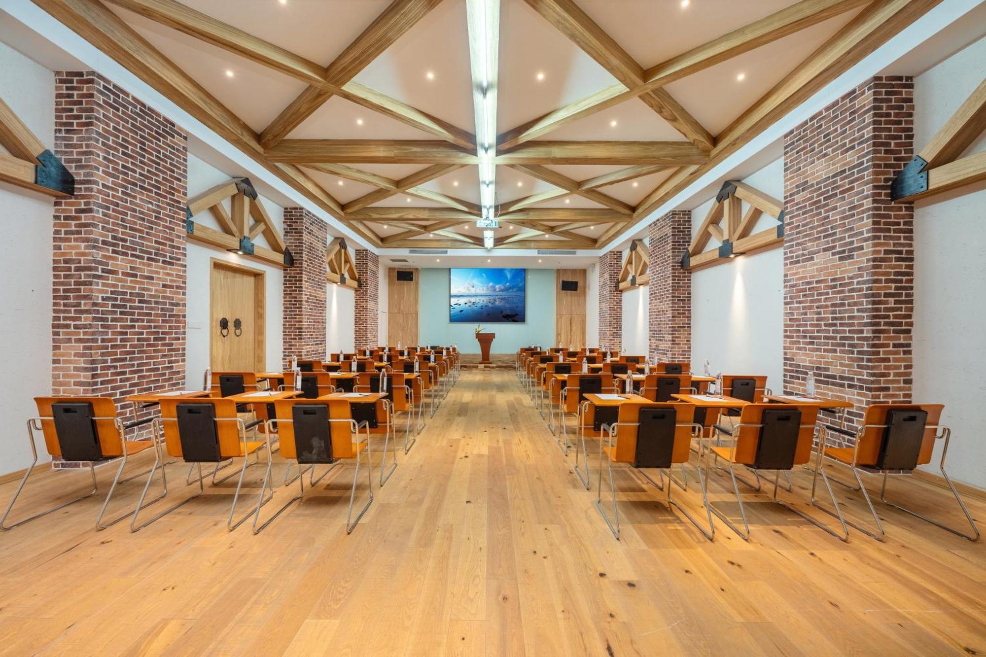 Hotel Manli Hotel Shanghai Pudong Airport Branch -Provide Free Shuttle Buses To Pudong Airport And Disneyland